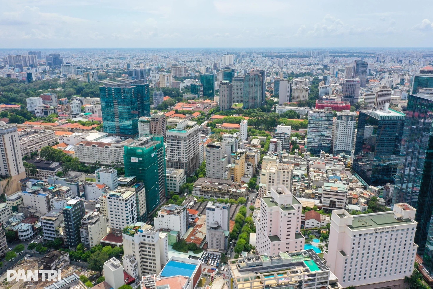 Chuyên gia đề xuất nhiều giải pháp tổng thể hạn chế đầu cơ bất động sản (Ảnh: Trịnh Nguyễn).
