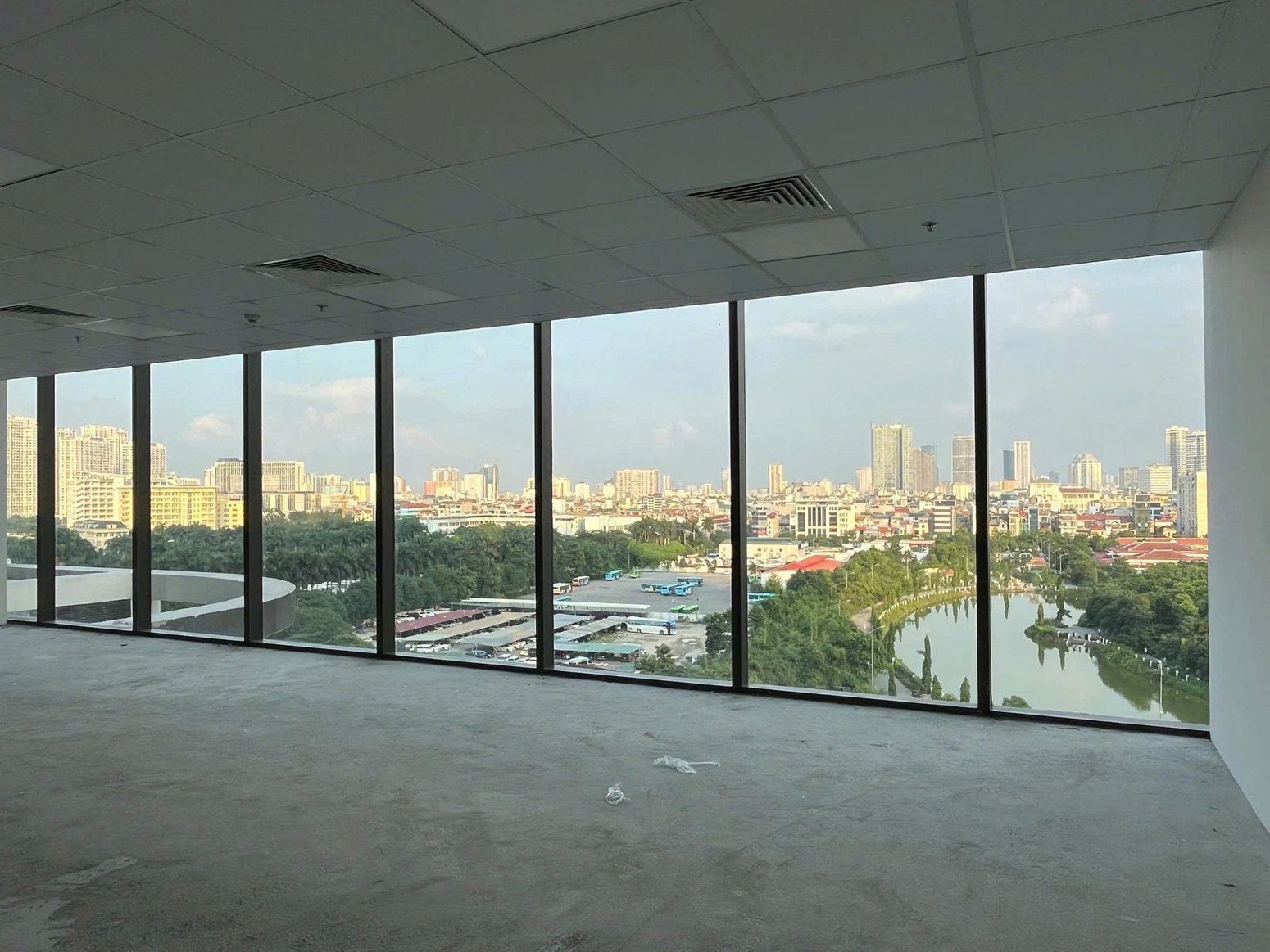 tiến độ hoàn thiện Rox Tower 136 hồ tùng mậu